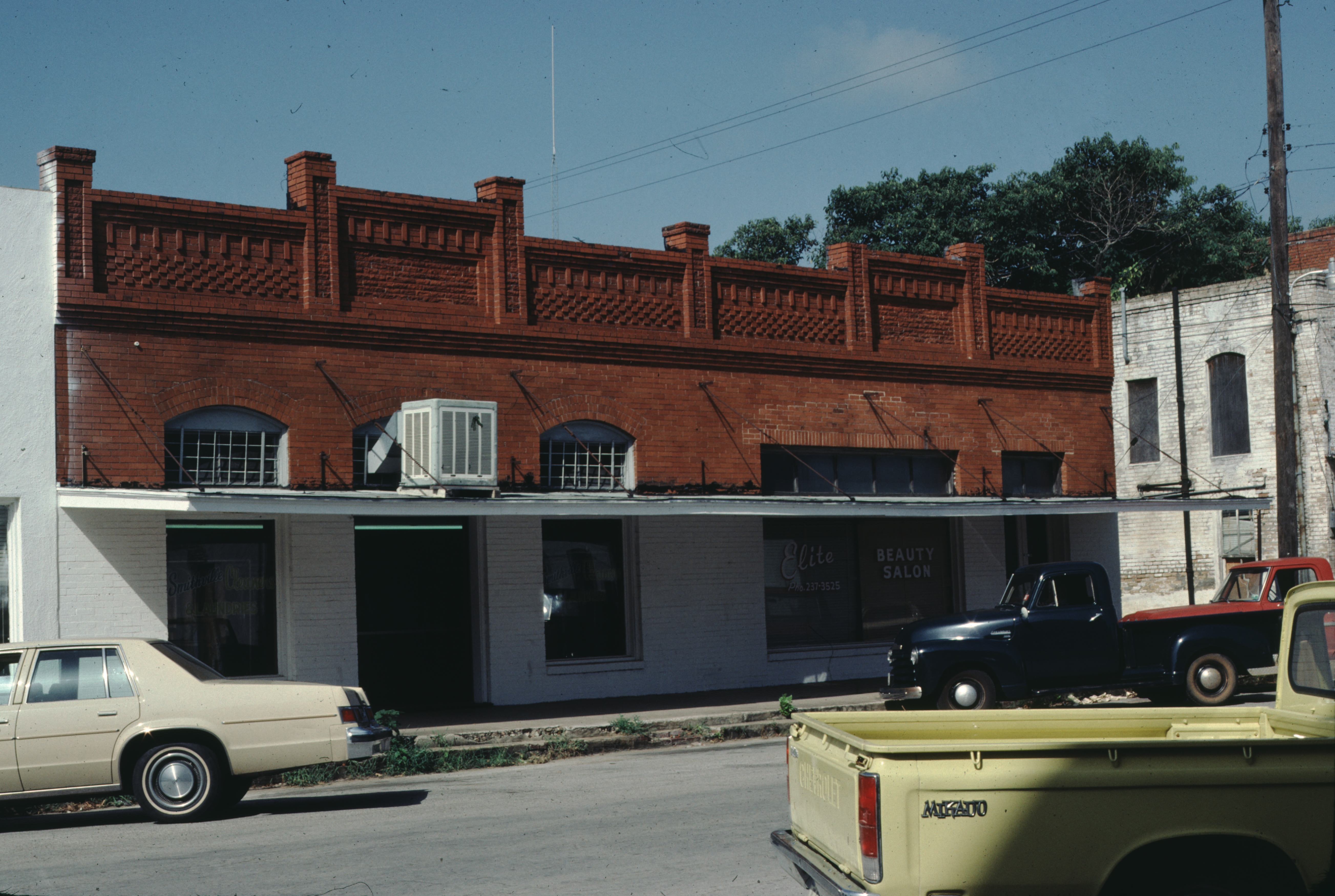 Bastrop Commercial District
                        