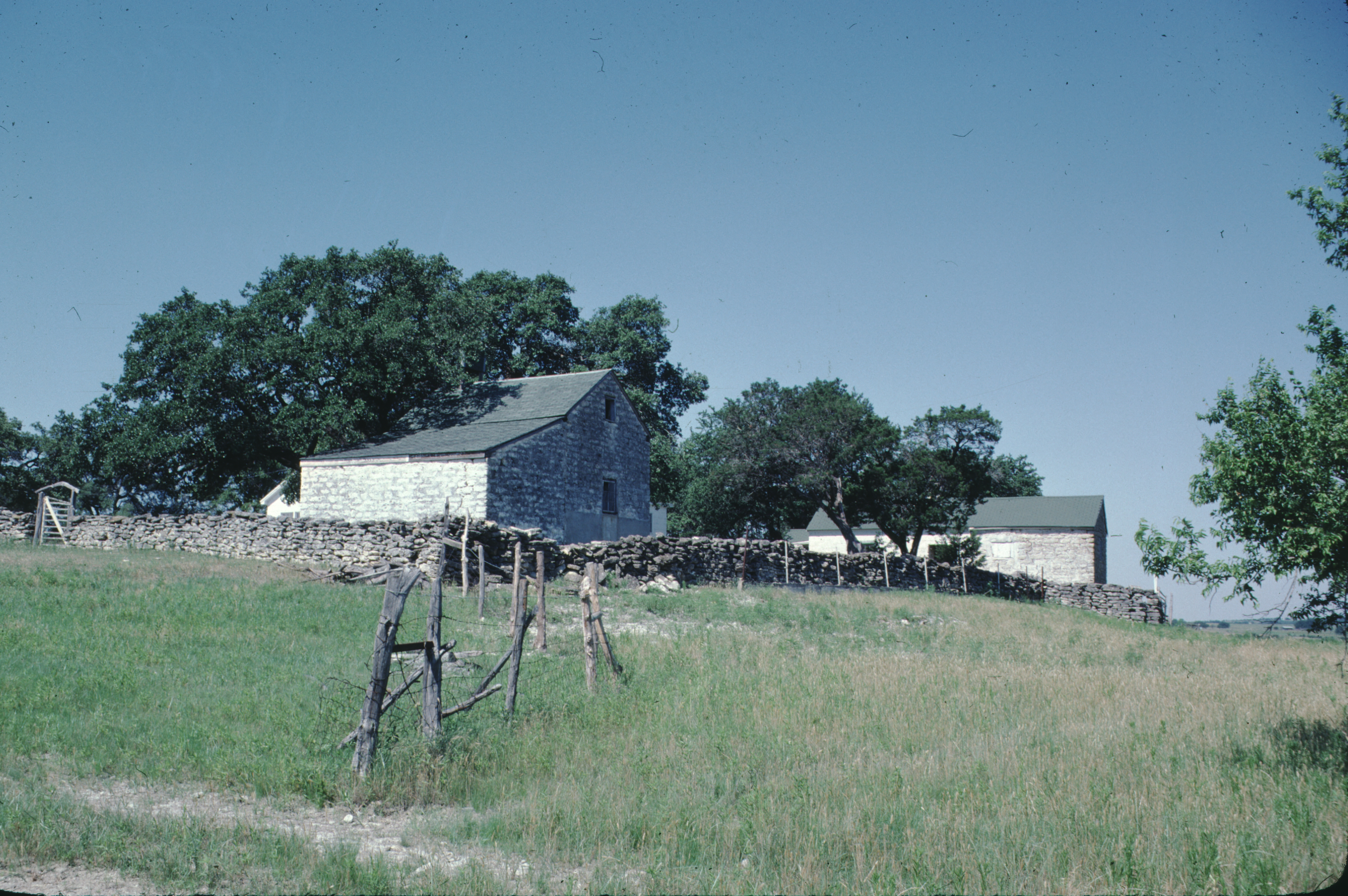 Karl Questad Complex
                        