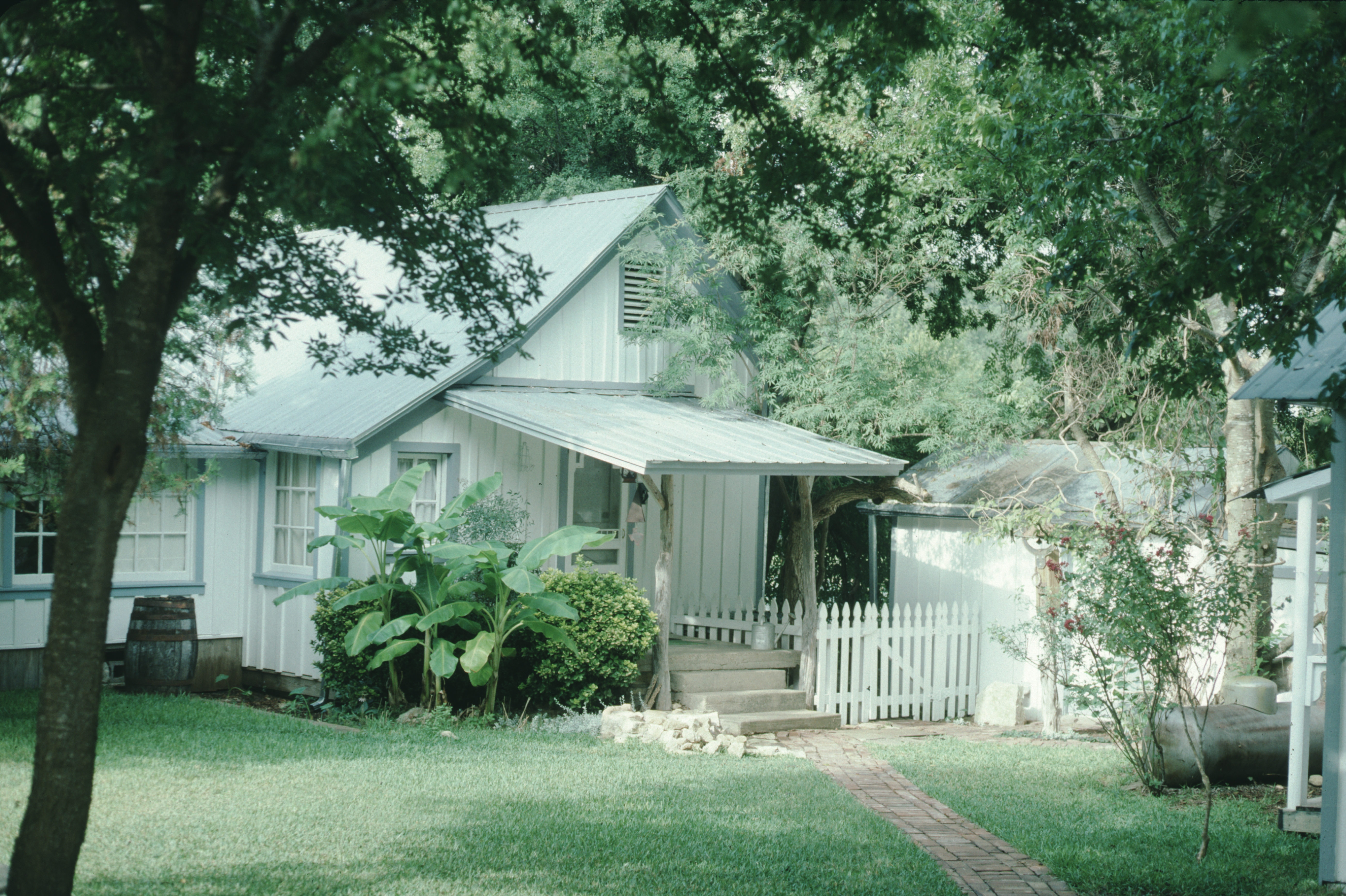 Hendrickson-Caskey House
                        