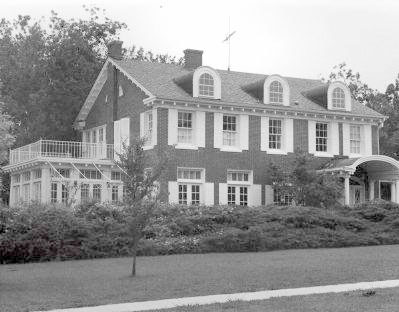 Scott, A.M., House/1109 W. Louisiana
                        
