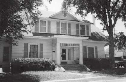 Means, V.R., House/609 E. 14th St.
                        