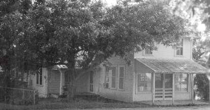 Front of St.Edward's Univ.Main Bldg.
                        