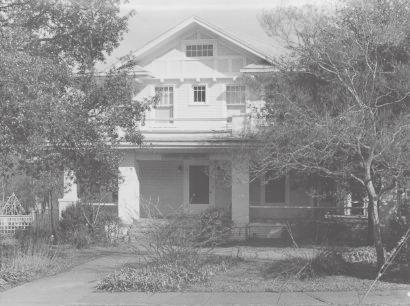 Dulaney, Joe E., House/315 S.Chestnut
                        