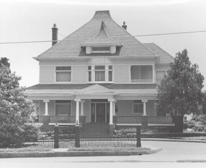 Heard--Craig House/205 W. Hunt
                        