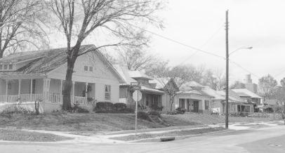 Alcalde St.-Crockett St. Hist. District
                        