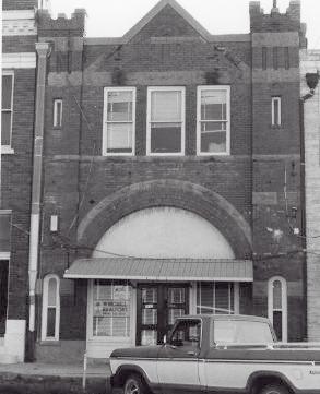 Western Union Building/Hill County
                        
