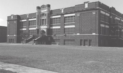 House at 501 North Grand
                        